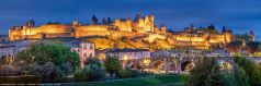 * Carcassonne am Abend *   Die mittelalterliche Stadt Carcassonne in der Auvergne im Herzen von Frankreich. Wie eine Burg / Festung aus dem Mittelalter präsentiert sich die Stadt in schöner Landschaft am Fluss und einer alten historischen Brücke.